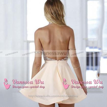 Casual A-line Halter Homecoming Dre..