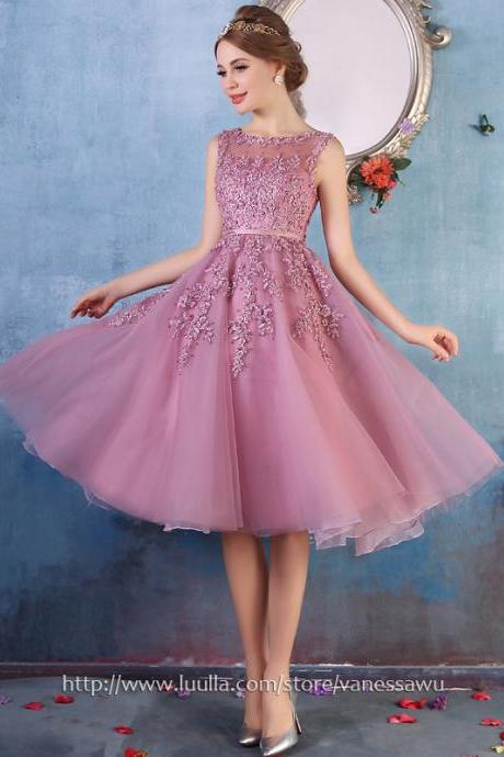 Short Prom Dresses,A-line Scoop Neck Homecoming Dresses,Knee-length Tulle Party Dresses with Appliques Lace Beading,#020102050